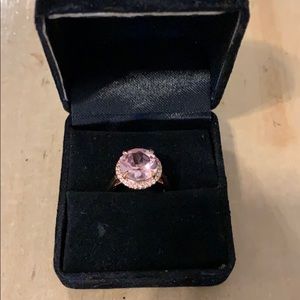 Rose gold peach saphire Halo ring. Sz 4